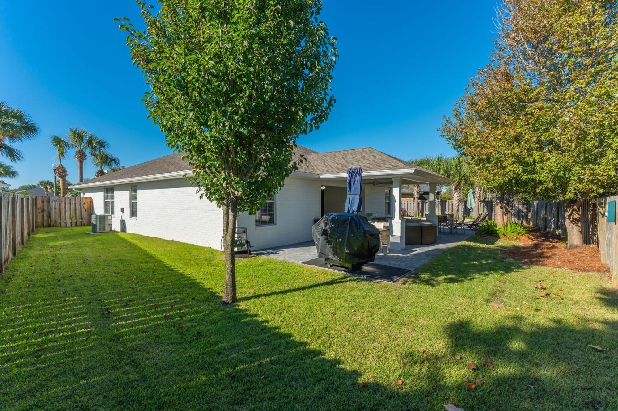 Beautiful Pet Friendly Home! Tropical Pool, Optional Golf Cart & Pool Heat, Minutes To Beach دستين المظهر الخارجي الصورة